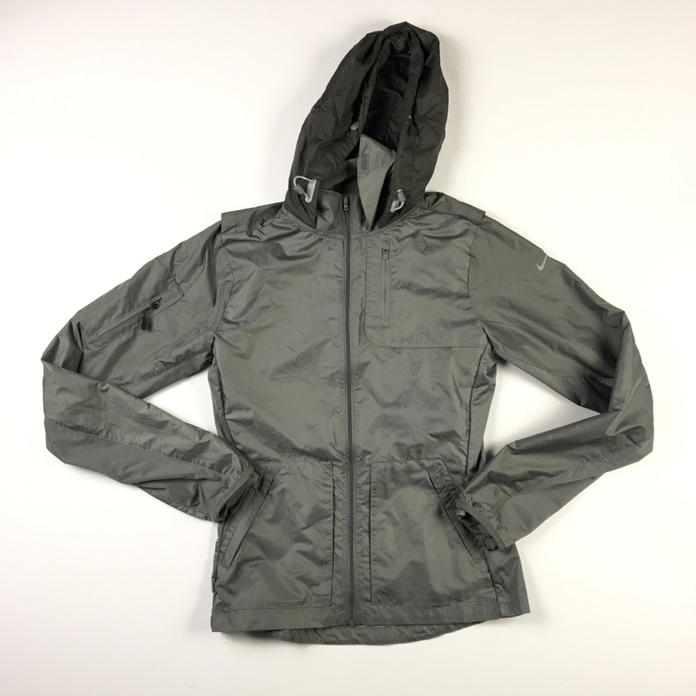 Nike Women’s Grey Storm Fit Jacket S C1609